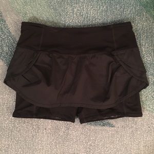 Black Lululemon Tennis Skirt